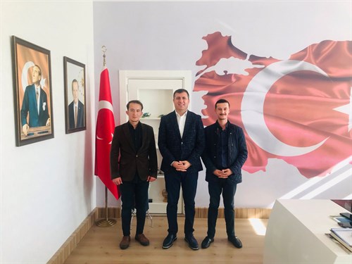 Yeniden Refah Partisi Gazipaşa İlçe Başkanı Halil İbrahim Akbuz, Sayın Kaymakamımız Orhan Altun’a hayırlı olsun ziyaretinde bulundu.